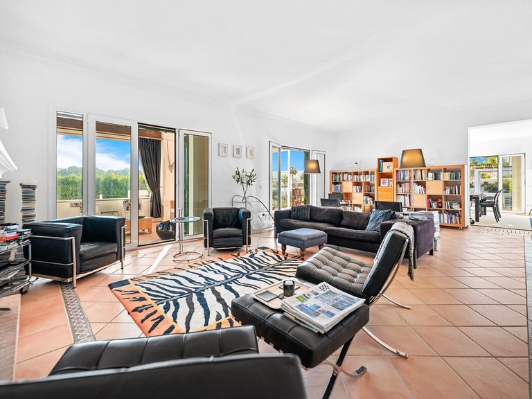 Villa for Sale in Sotogrande, Cadiz 10