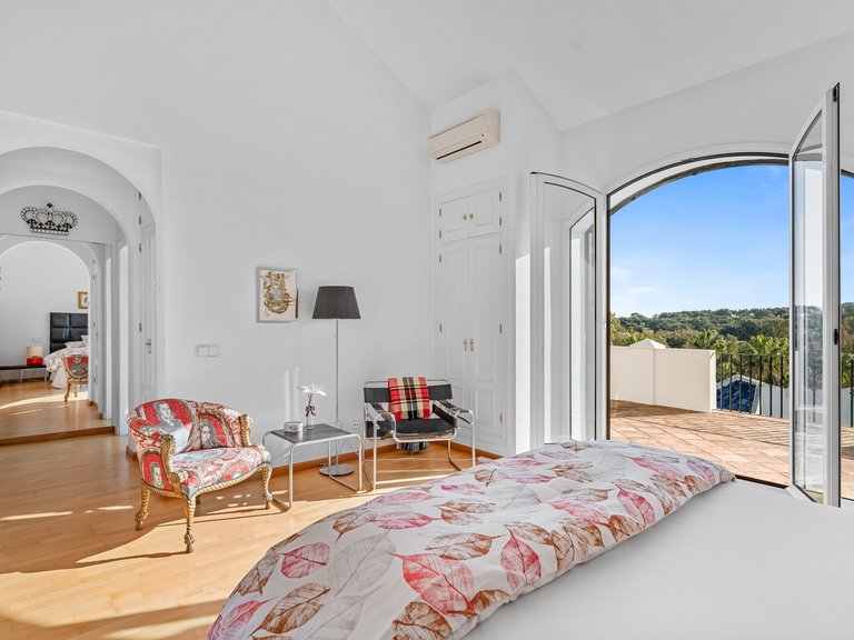 Villa for Sale in Sotogrande, Cadiz 20