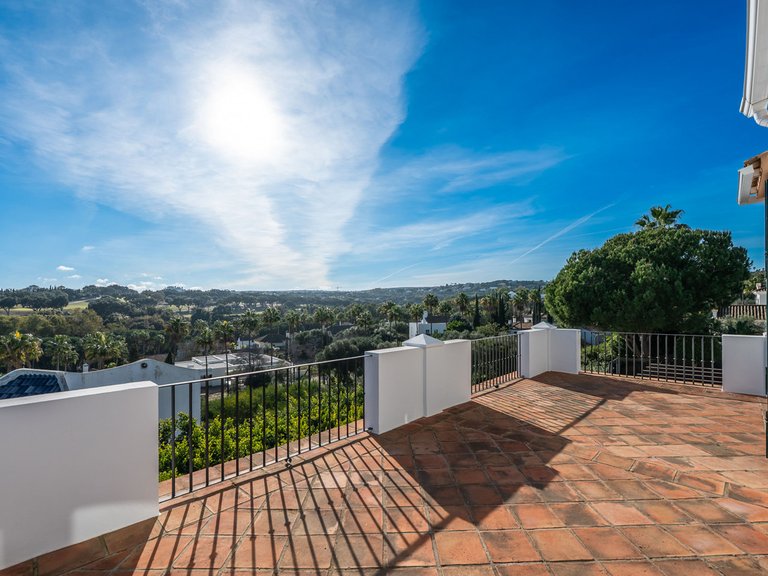 Villa for Sale in Sotogrande, Cadiz 22