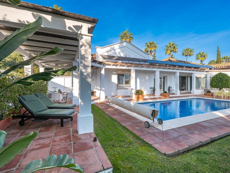 Villa for Sale in Sotogrande, Cadiz 38