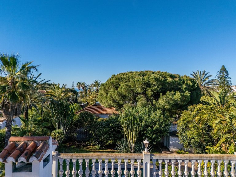 Villa for Sale in Marbesa, Malaga 19