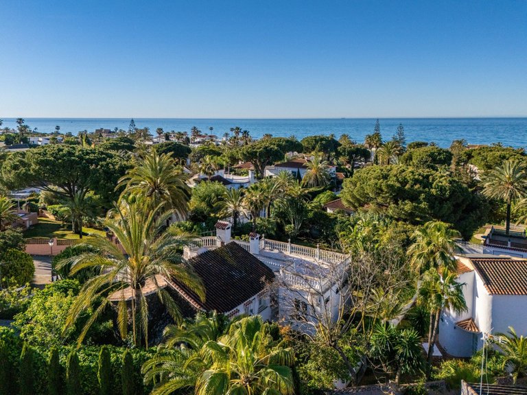 Villa for Sale in Marbesa, Malaga 21