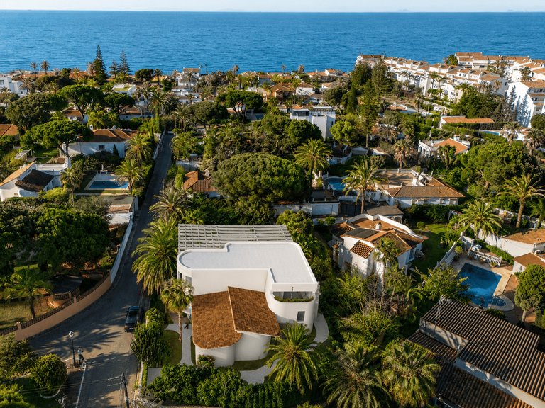 Villa for Sale in Marbesa, Malaga 29