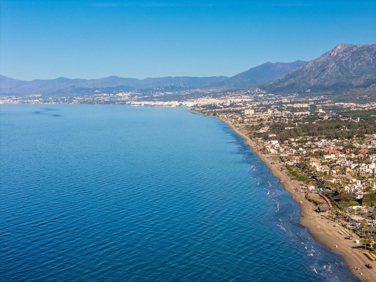 Villa for Sale in Marbesa, Malaga 31