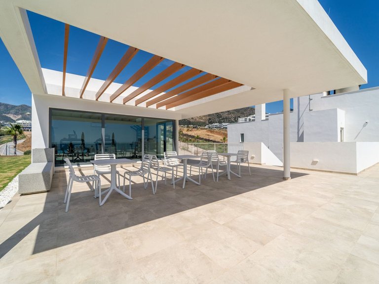Apartment for Sale in Fuengirola, Malaga 36