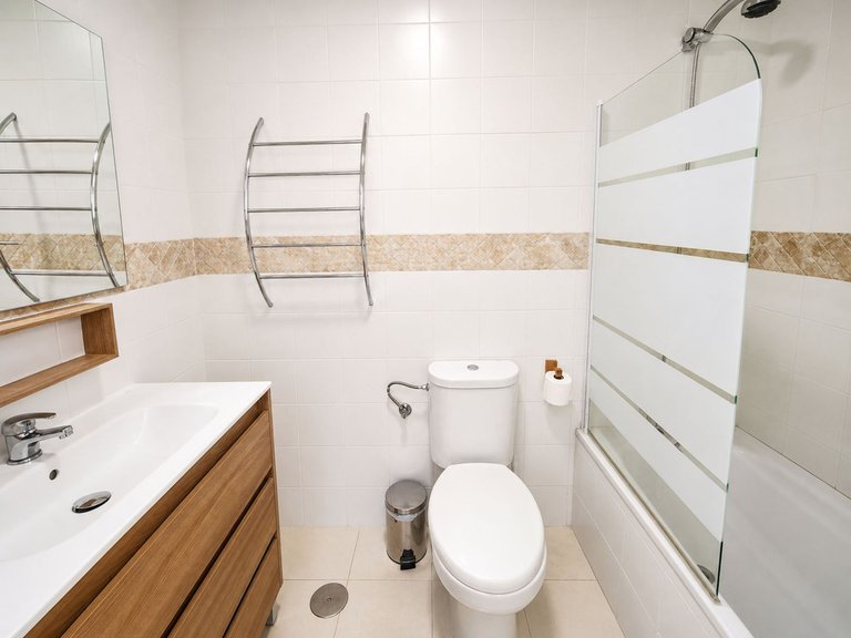 Apartment for Sale in La Duquesa, Malaga 2