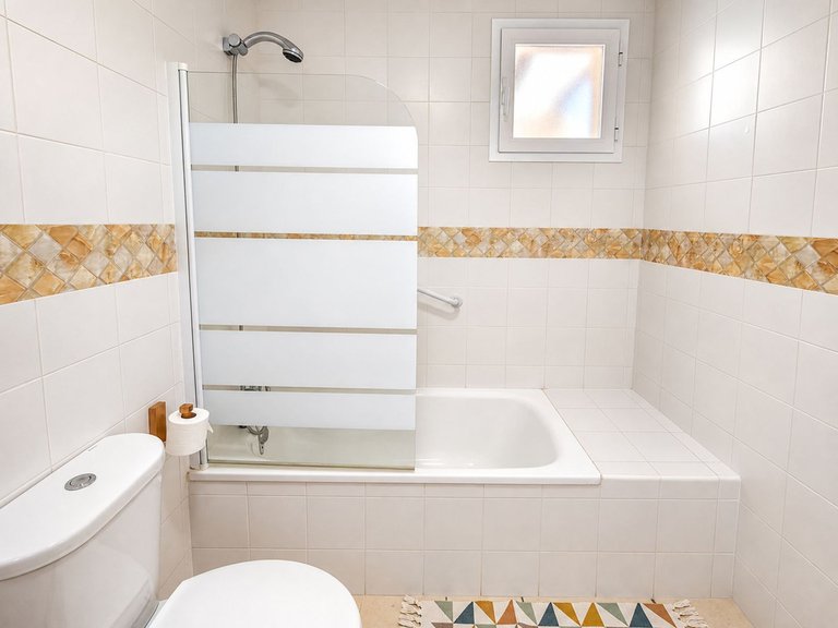 Apartment for Sale in La Duquesa, Malaga 3