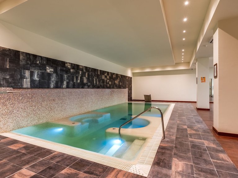 Apartment for Sale in Atalaya, Malaga 31