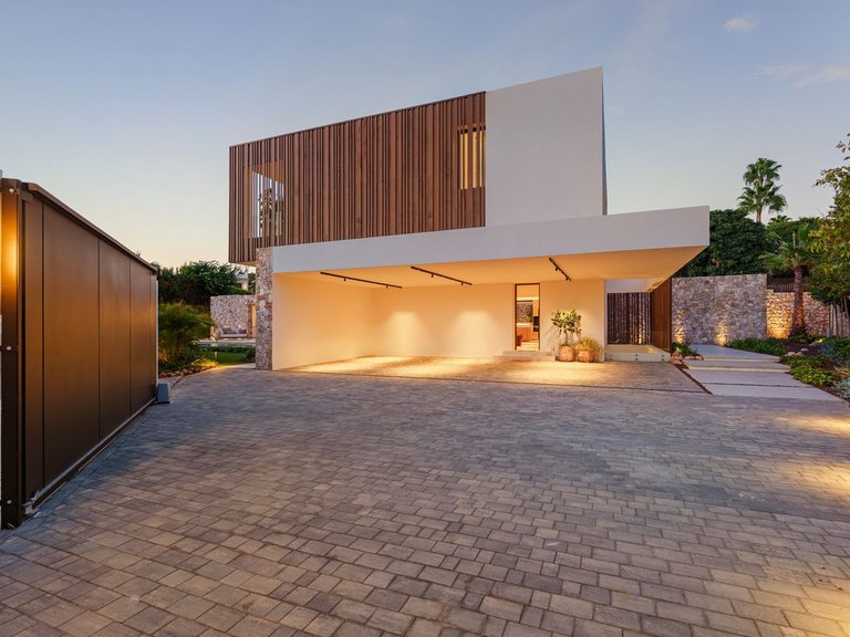 Villa for Sale in Marbella, Malaga 45
