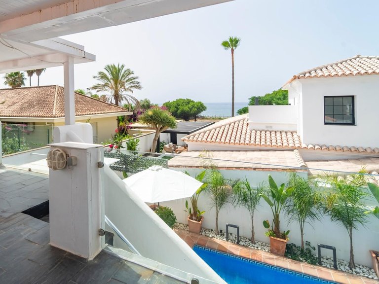 Villa for Sale in Marbesa, Malaga 18
