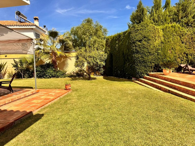 Villa for Sale in Churriana, Malaga 11