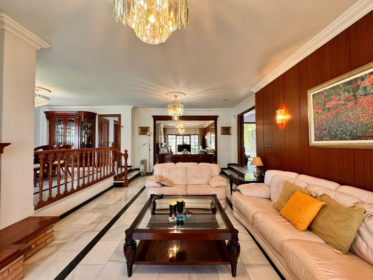 Villa for Sale in Churriana, Malaga 16