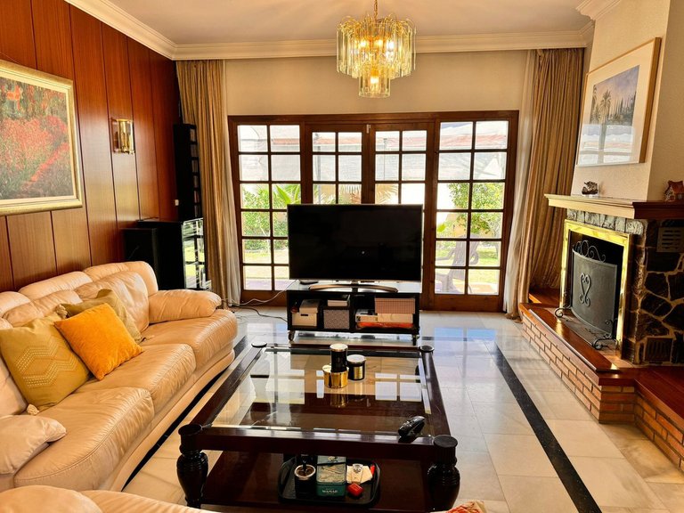 Villa for Sale in Churriana, Malaga 17