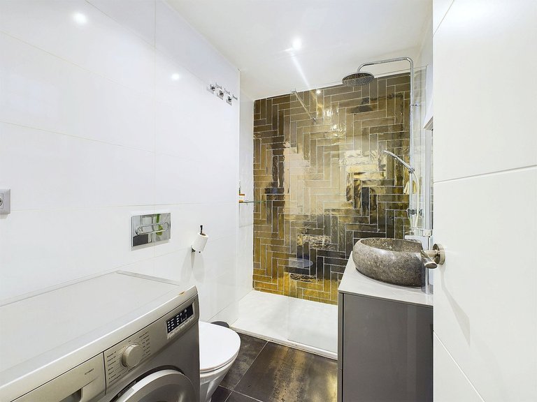 Apartment for Sale in Estepona, Malaga 20