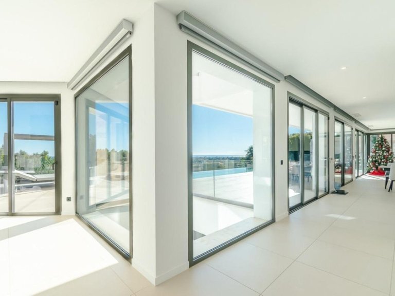 Villa for Sale in Los Arqueros, Malaga 28