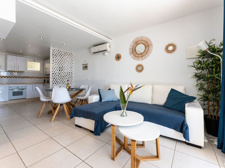 Villa for Sale in Calahonda, Malaga 11