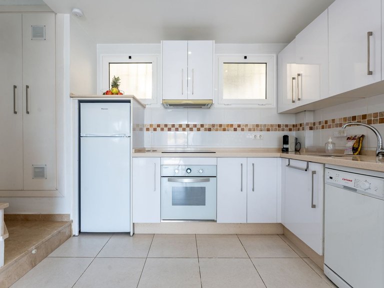 Villa for Sale in Calahonda, Malaga 19