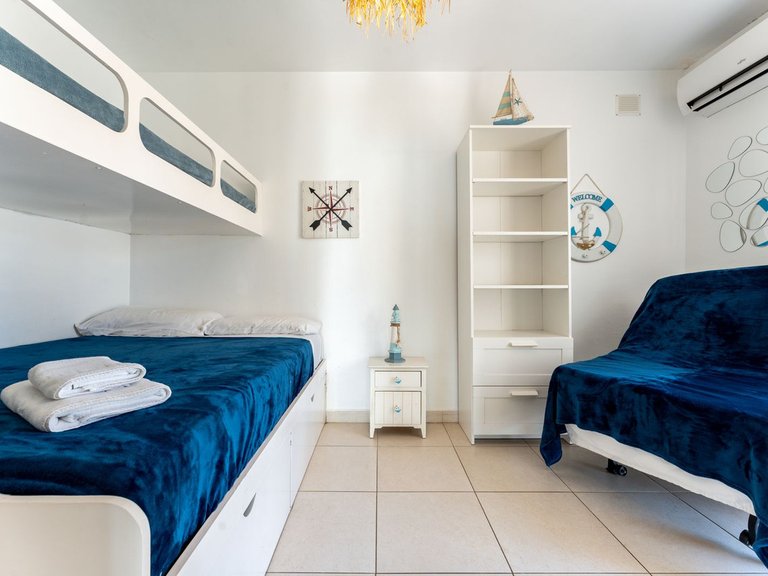 Villa for Sale in Calahonda, Malaga 26
