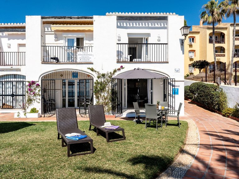Villa for Sale in Calahonda, Malaga 5