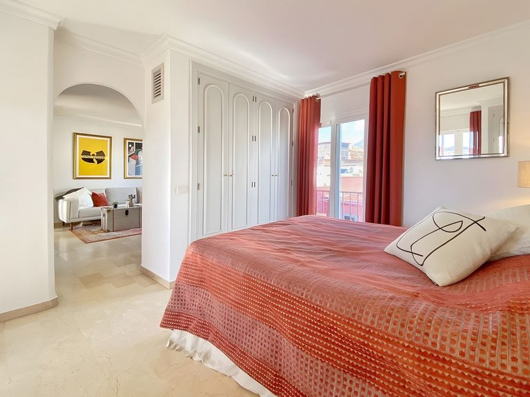 Apartment for Sale in Marbella, Malaga 21