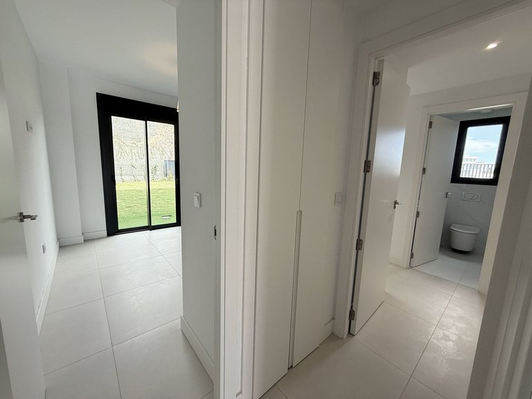 Apartment for Sale in Fuengirola, Malaga 17
