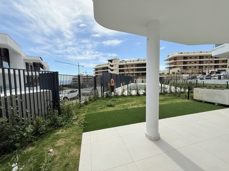 Apartment for Sale in Fuengirola, Malaga 26