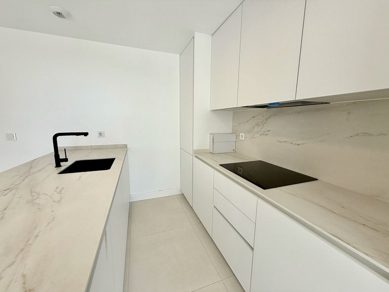 Apartment for Sale in Fuengirola, Malaga 8