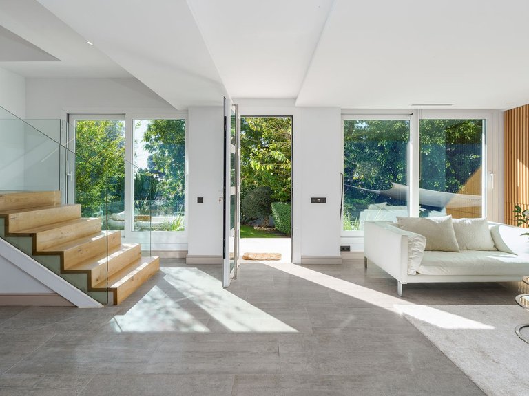 Villa for Sale in Nueva Andalucía, Malaga 7