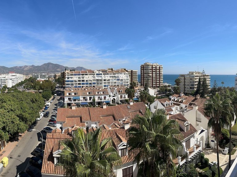 Apartment for Sale in Fuengirola, Malaga 30