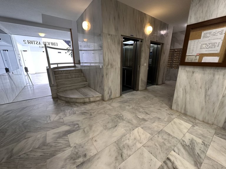 Apartment for Sale in Fuengirola, Malaga 32