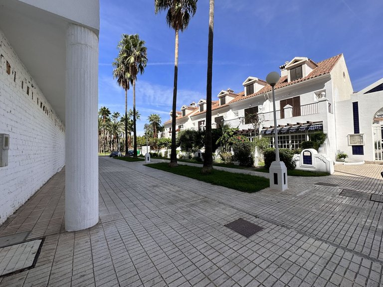 Apartment for Sale in Fuengirola, Malaga 34