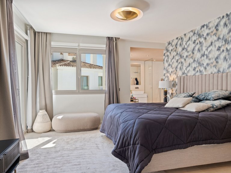 Apartment for Sale in Marbella, Malaga 14