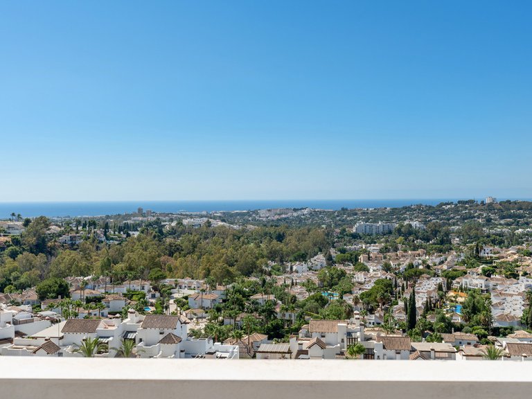 Apartment for Sale in Marbella, Malaga 33
