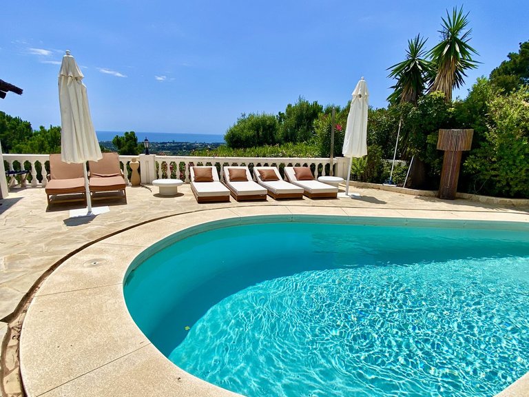 Apartment for Sale in Costa del Sol, El Padron, Malaga 2
