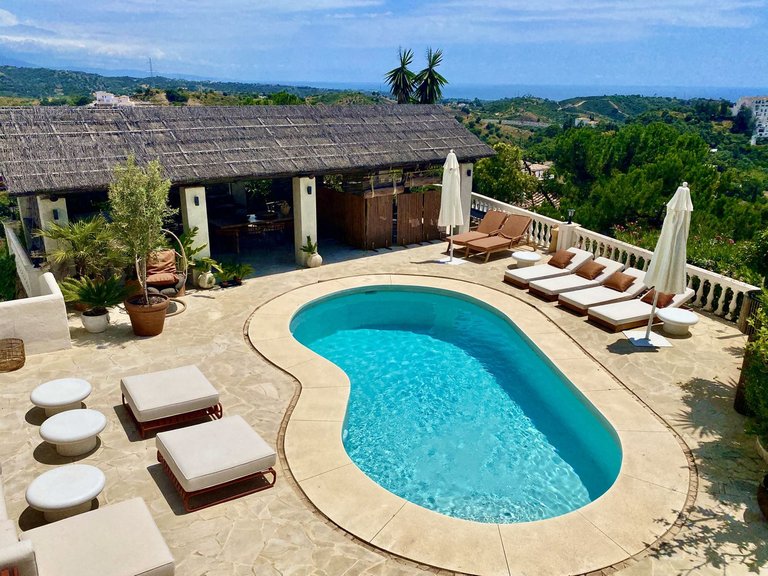 Villa for Sale in El Padron, Malaga 21