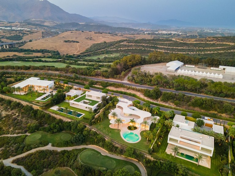 Villa for Sale in Casares Playa, Malaga 1