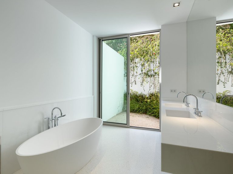 Villa for Sale in Casares Playa, Malaga 9