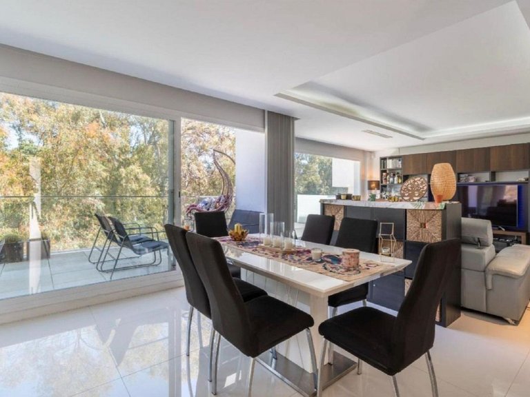 Villa for Sale in Benalmadena, Malaga 3