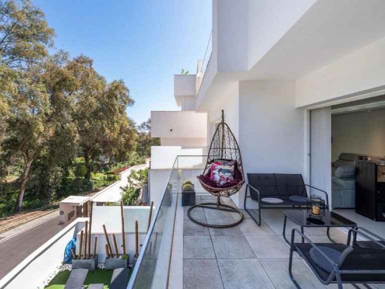Villa for Sale in Benalmadena, Malaga 4