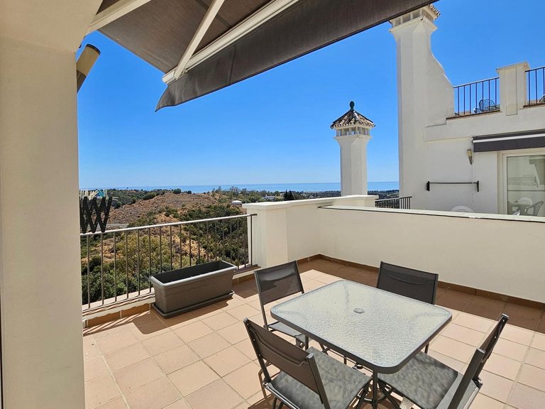 Apartment for Sale in Estepona, Malaga 1