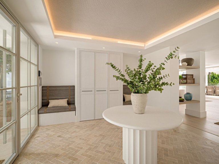 Villa for Sale in Nagüeles, Malaga 23