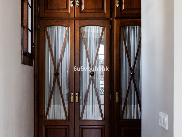 Villa for Sale in San Pedro De Alcántara, Malaga 14