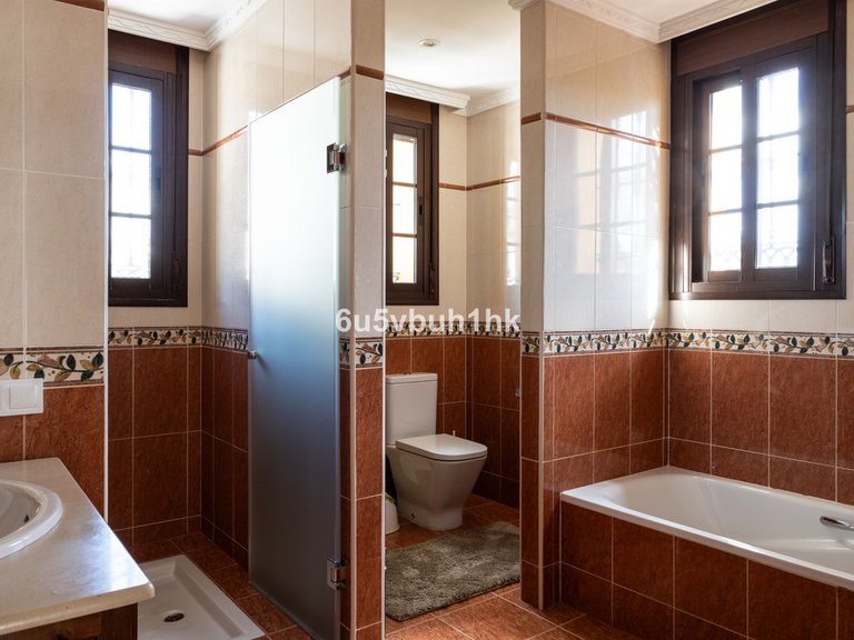 Villa for Sale in San Pedro De Alcántara, Malaga 27