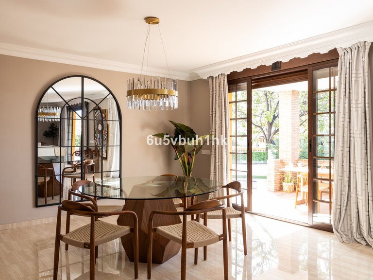Villa for Sale in San Pedro De Alcántara, Malaga 7