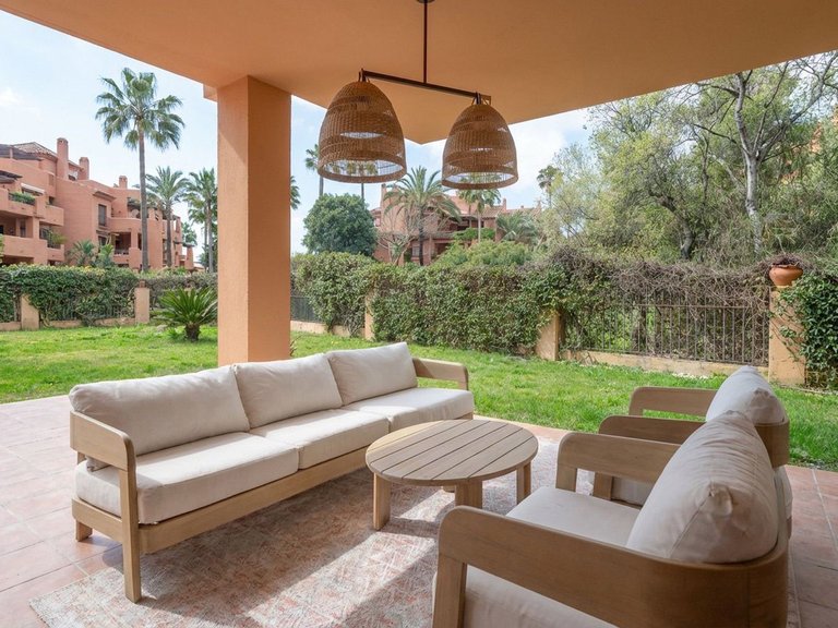 Apartment for Sale in Las Chapas, Malaga 1