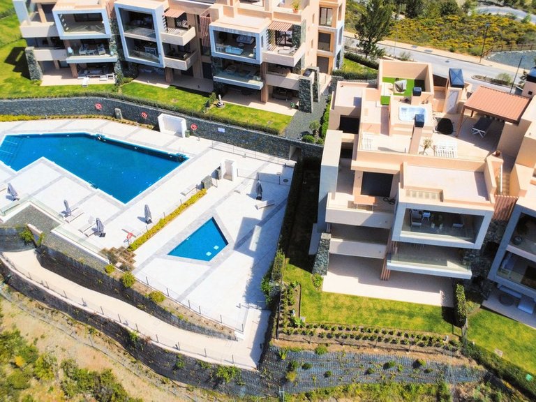 Apartment for Sale in Benahavís, Malaga 2
