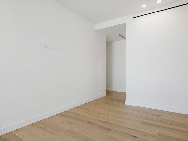 Apartment for Sale in Fuengirola, Malaga 26