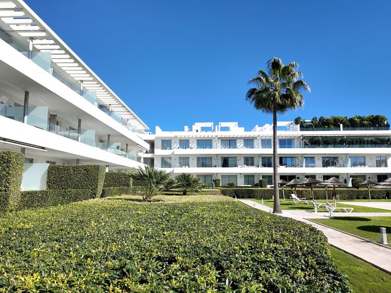 Apartment for Sale in Bel Air, Malaga 1