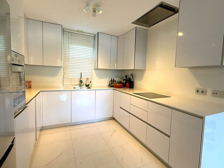 Apartment for Sale in Bel Air, Malaga 5