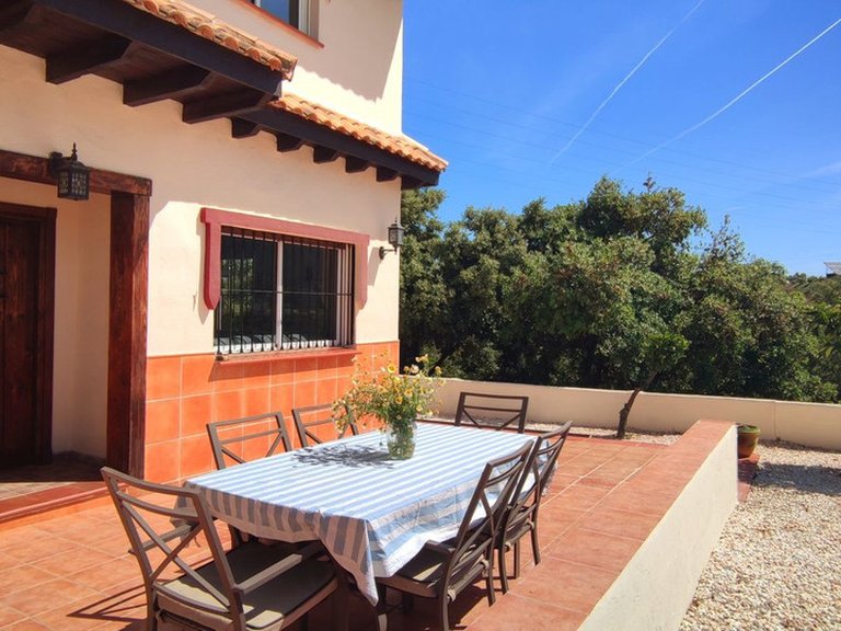 Villa for Sale in Alhaurín El Grande, Malaga 11